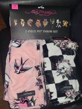 Ed Hardy Pink and Black Skull & Swallow Pet Throw Set